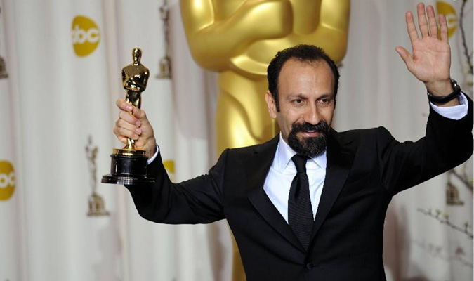 اصغر فرهادي جايزه اسكار بهترين فيلم خارجي زبان 2012 را از آن خود كرد