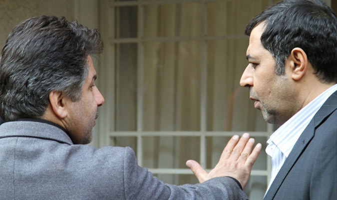 محمدحسين فرحبخش و فرهاد اصلاني در نمايي از فيلم سينمايي خصوصي ساخته حسين فرحبخش