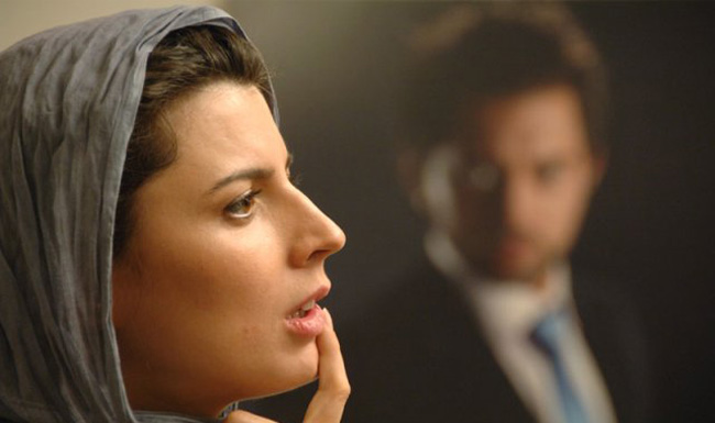 ليلا حاتمي در نمايي از فيلم سينمايي بي پولي - بيوگرافي هنرمندان برتر سينما به انتخاب سايت سينما قدس اردبيل