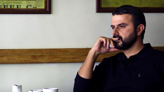 علي مصفا در نمايي از فيلم سينمايي چيزهايي هست كه نمي داني
